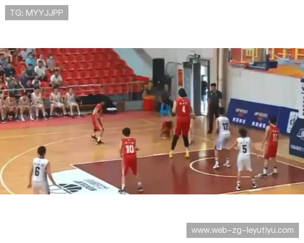 “简阳文体中心:篮球赛事中的震撼时刻引发全场沸腾” “简阳文体中心:篮球赛事中的震撼时刻引发全场沸腾”